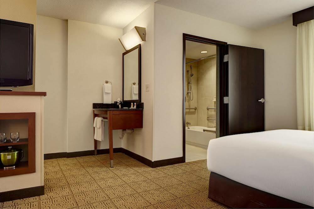 Fairfield By Marriott At Lakewood Ranch - Sarasota The Meadows Exterior photo